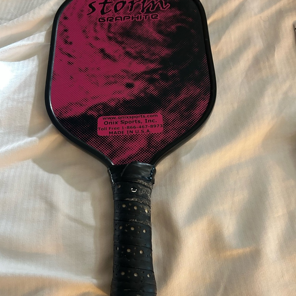 Onix Storm Graphite Pickleball Paddle – Black/Pink Lightweight | Cushion Grip